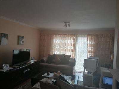 Apartment / Flat For Sale in Brackenfell South, Cape Town