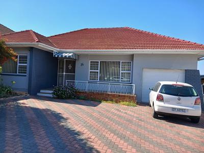 House For Sale in Avondale, Parow